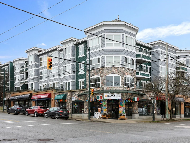 207 - 2680 W 4th Avenue, Vancouver BC V6K 4S3