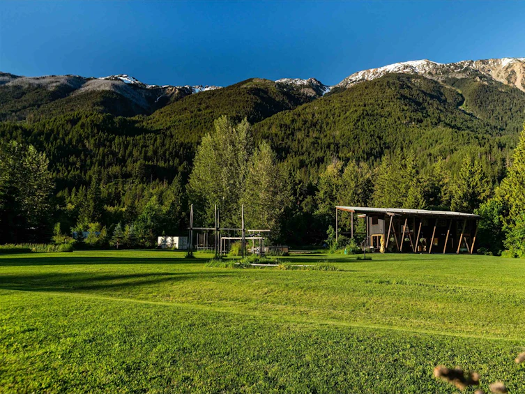390 Dill Road, Pemberton, BC, V0N 2L2