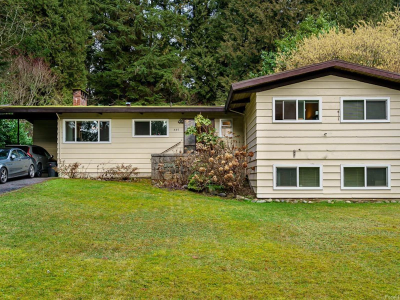 445 Burhill Road, West Vancouver BC V7S 1E7