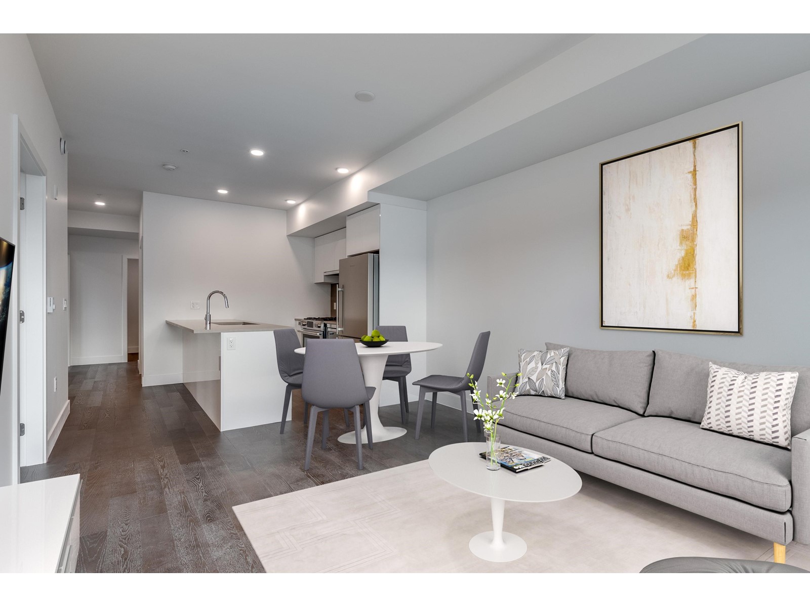 202-2666 Duke Street, Vancouver, BC, V5R 4S9