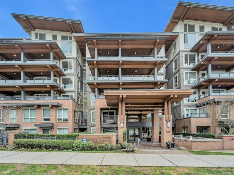 419 - 500 Royal Avenue, New Westminster BC V3L 0G5