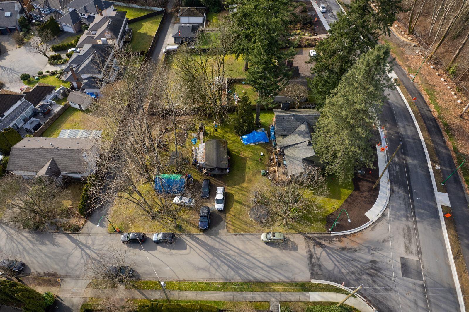 7492 Broadway Avenue, Burnaby, BC, V5A 1S4