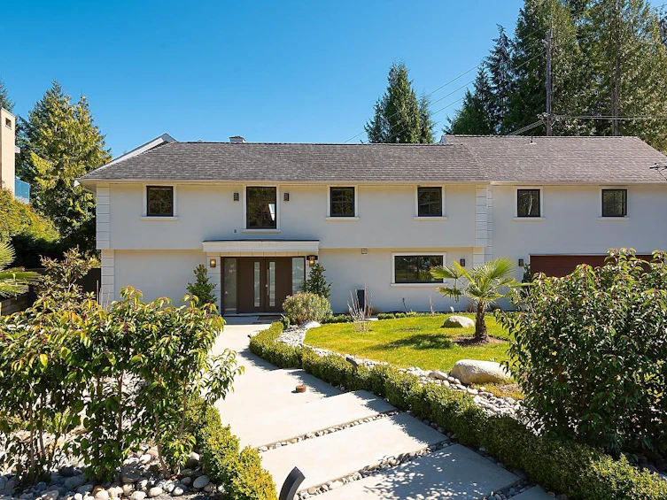 598 St. Andrews Road, West Vancouver, BC, V7S 1V4
