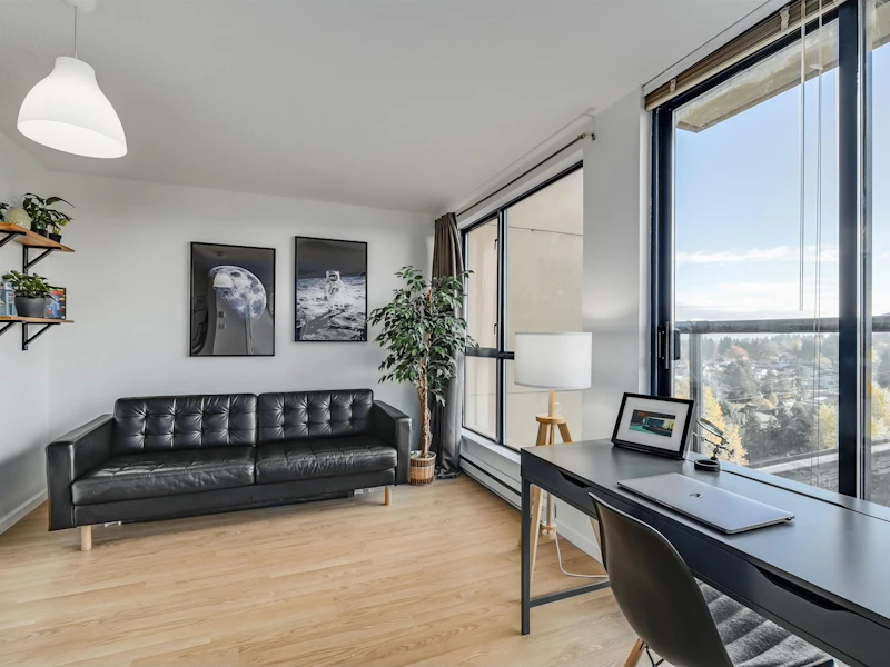 1401 - 5288 Melbourne Street, Vancouver BC V5R 6E6