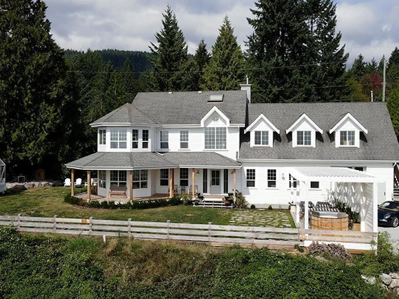 1007 Cemetery Road, Gibsons BC