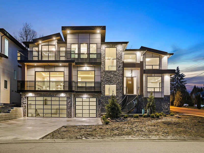 24592 105a Avenue, Maple Ridge BC