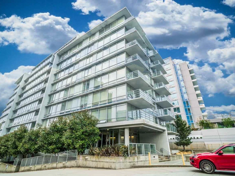 610-8280 Lansdowne Road, Richmond, BC, V6X 0B2