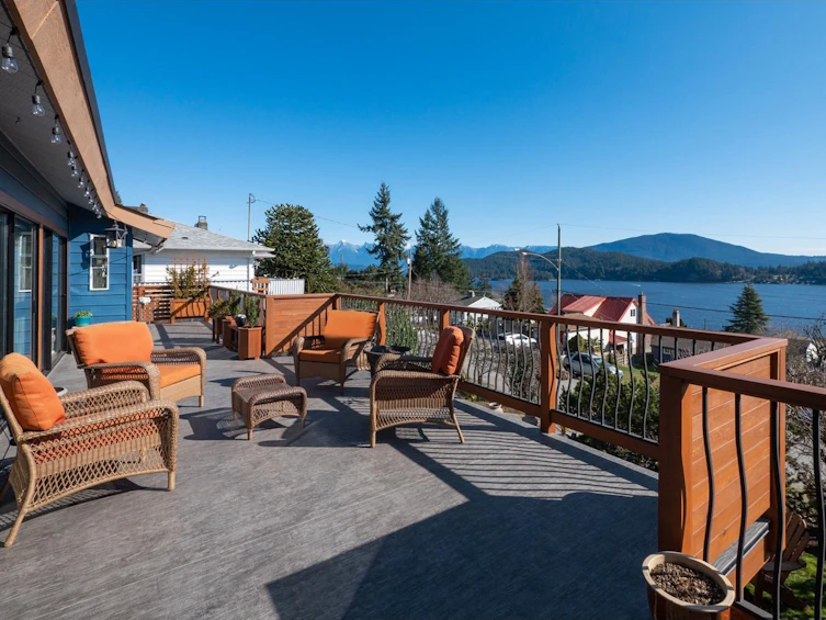 531 Sargent Road, Gibsons, BC, V0N 1V0