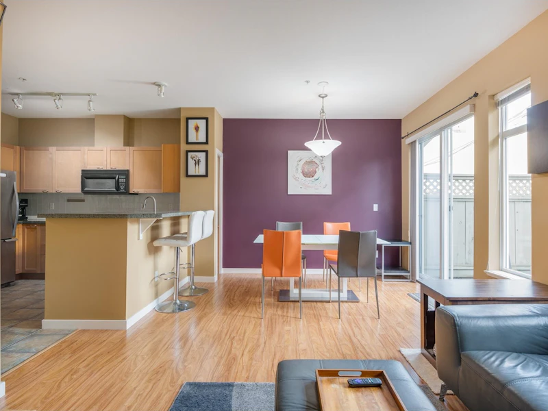 304 - 4238 Albert Street, Burnaby BC V5C 6T1