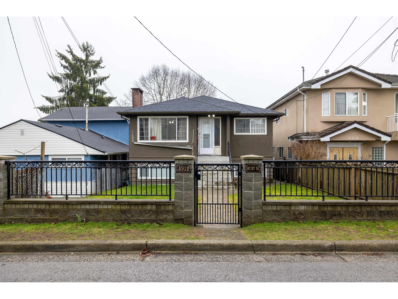 4912 Ruby Street, Vancouver, BC, V5R 4K2