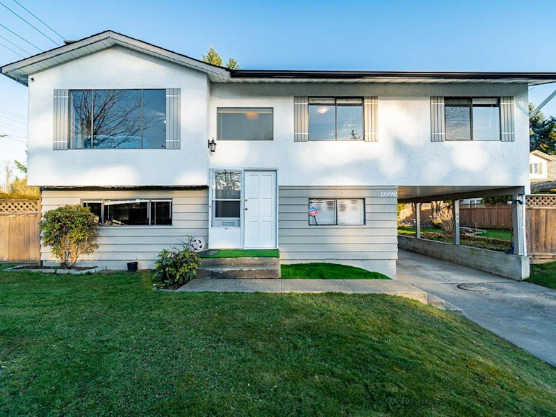 11998 210th Street, Maple Ridge BC V2X 7P4