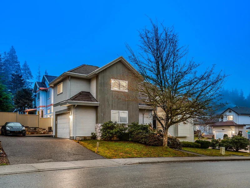 2178 Berkshire Crescent, Coquitlam BC V3E 3N4