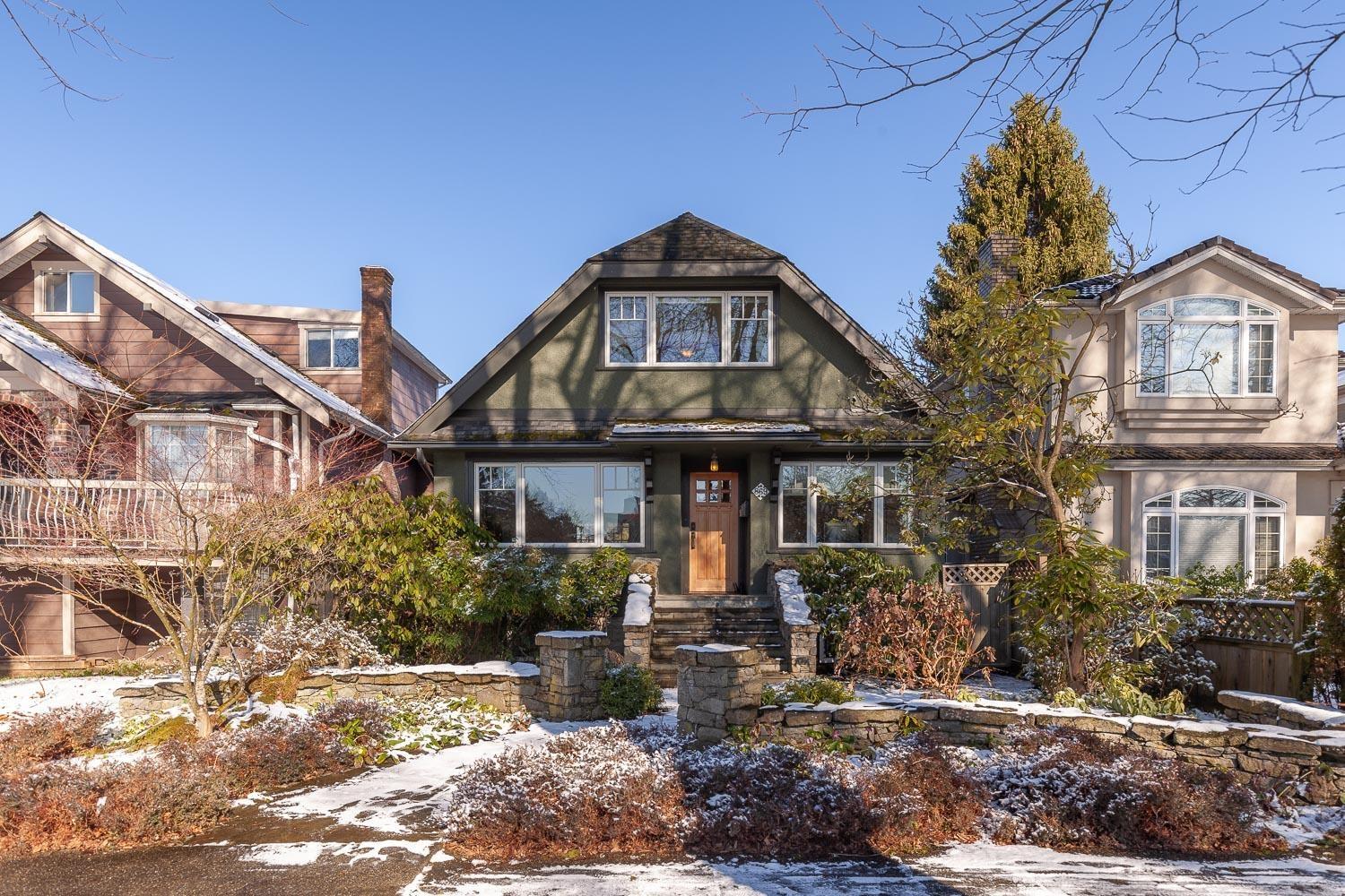 869 West 26th Avenue, Vancouver, BC, V5Z 2E9