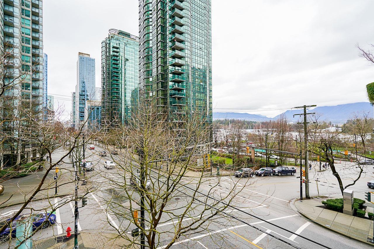 301-1277 Melville Street, Vancouver, BC, V6E 0A4