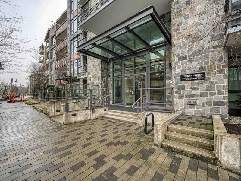 203 - 2738 Library Lane, North Vancouver BC