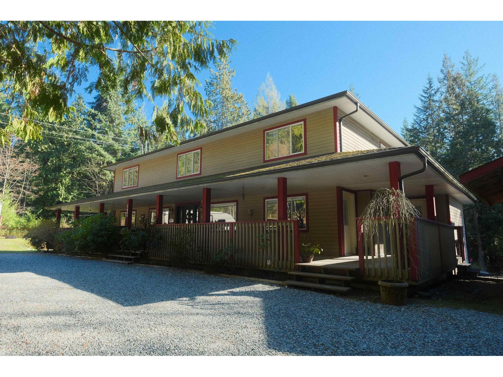 2609 Sunshine Coast Highway, Roberts Creek, BC, V0N 2W4