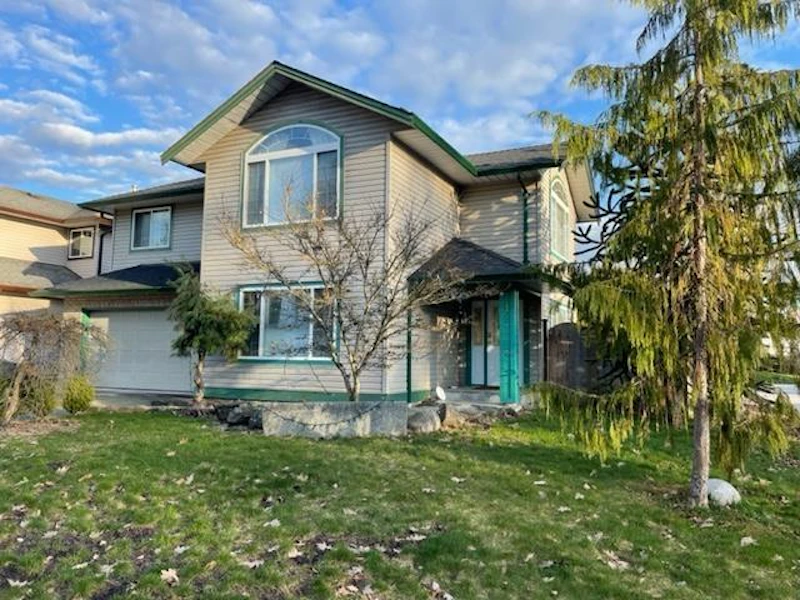 12116 238b Street, Maple Ridge BC V4R 2T6
