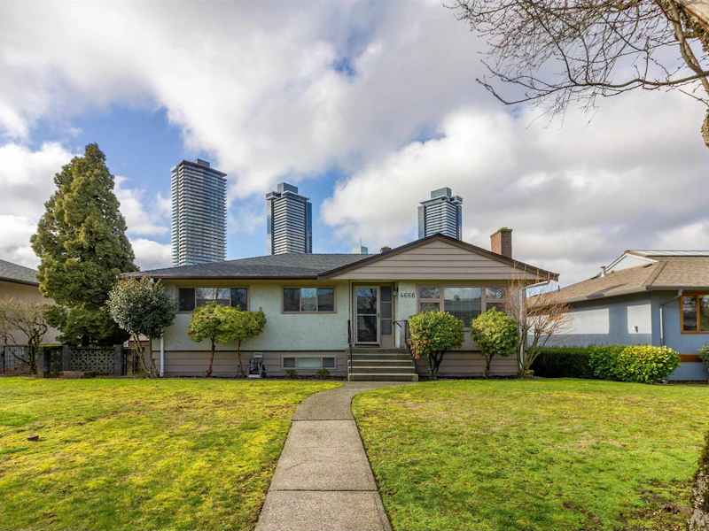 4666 Highlawn Drive, Burnaby BC V5C 3S8