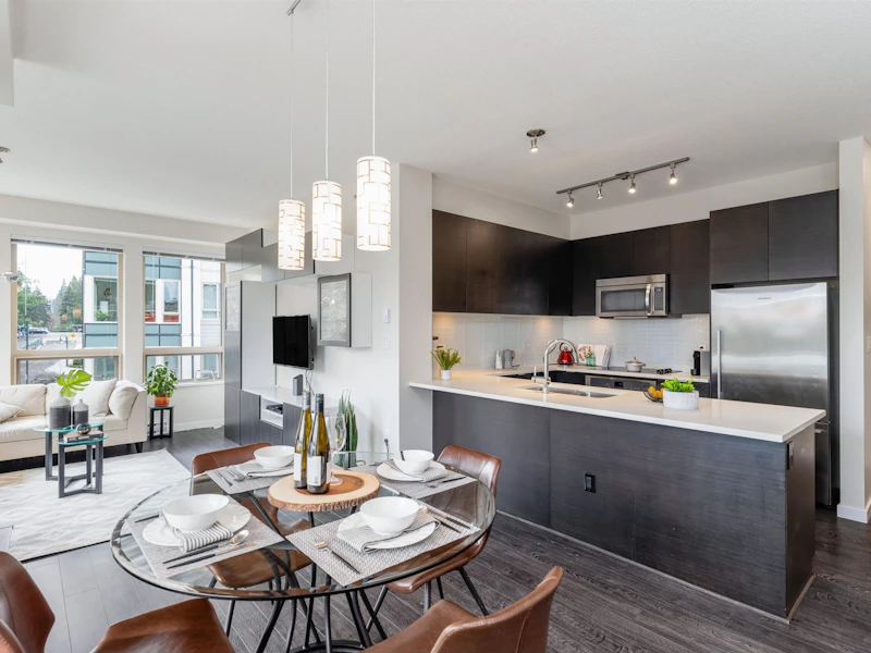 406 - 2665 Mountain Highway, North Vancouver BC