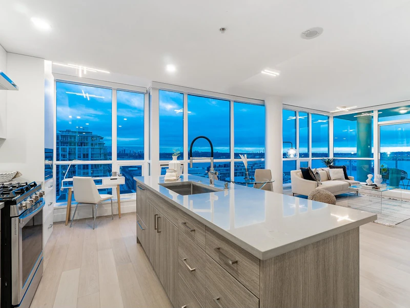 1902 - 138 E Esplanade Avenue, North Vancouver BC V7L 4X9