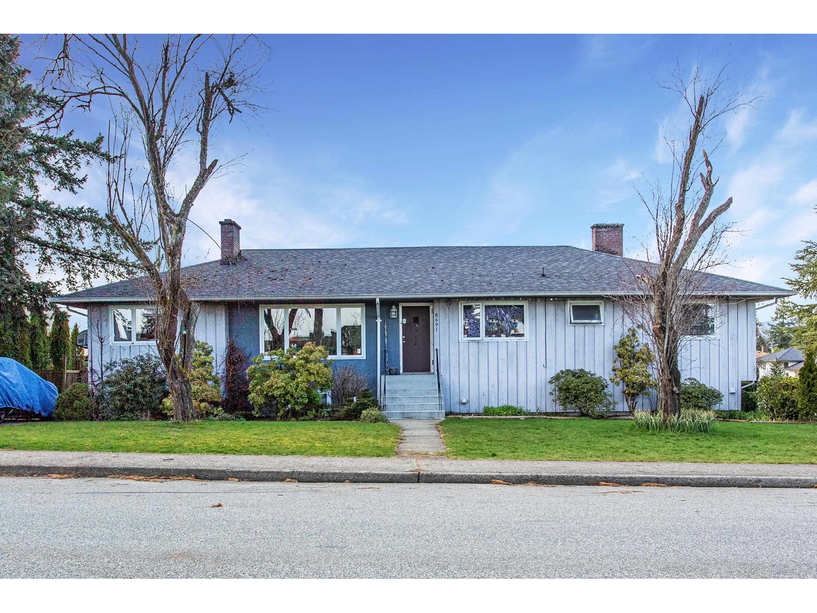 8691 11th Avenue, Burnaby, BC, V3N 2P9