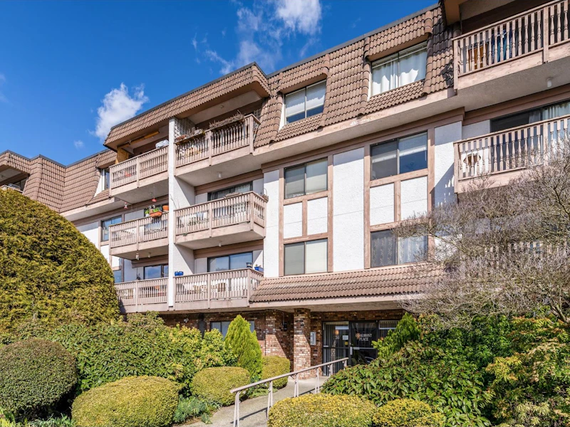312 - 236 W 2nd Street, North Vancouver BC V7M 1C6