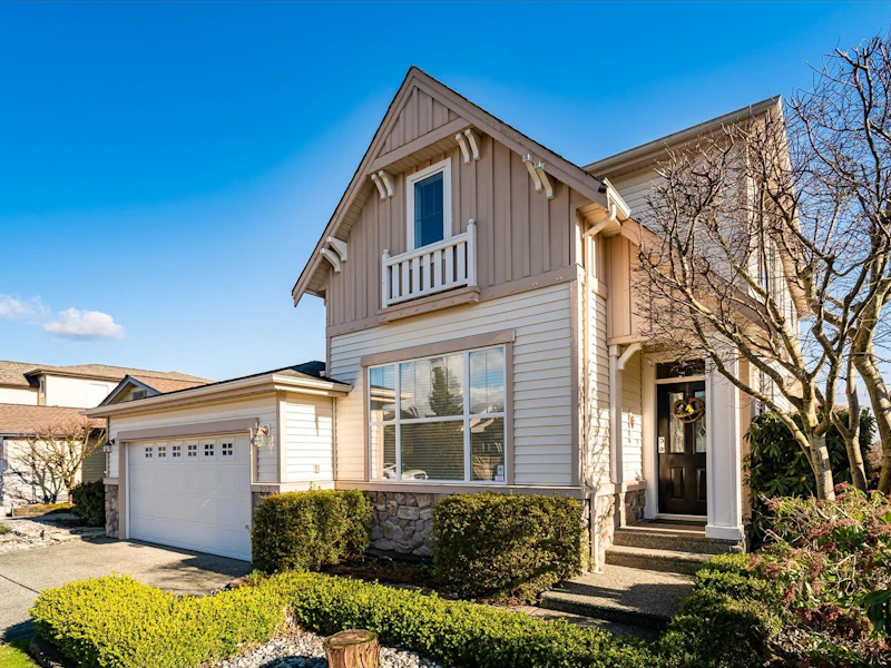 102 - 19639 Meadow Gardens Way, Pitt Meadows BC V3Y 2T5