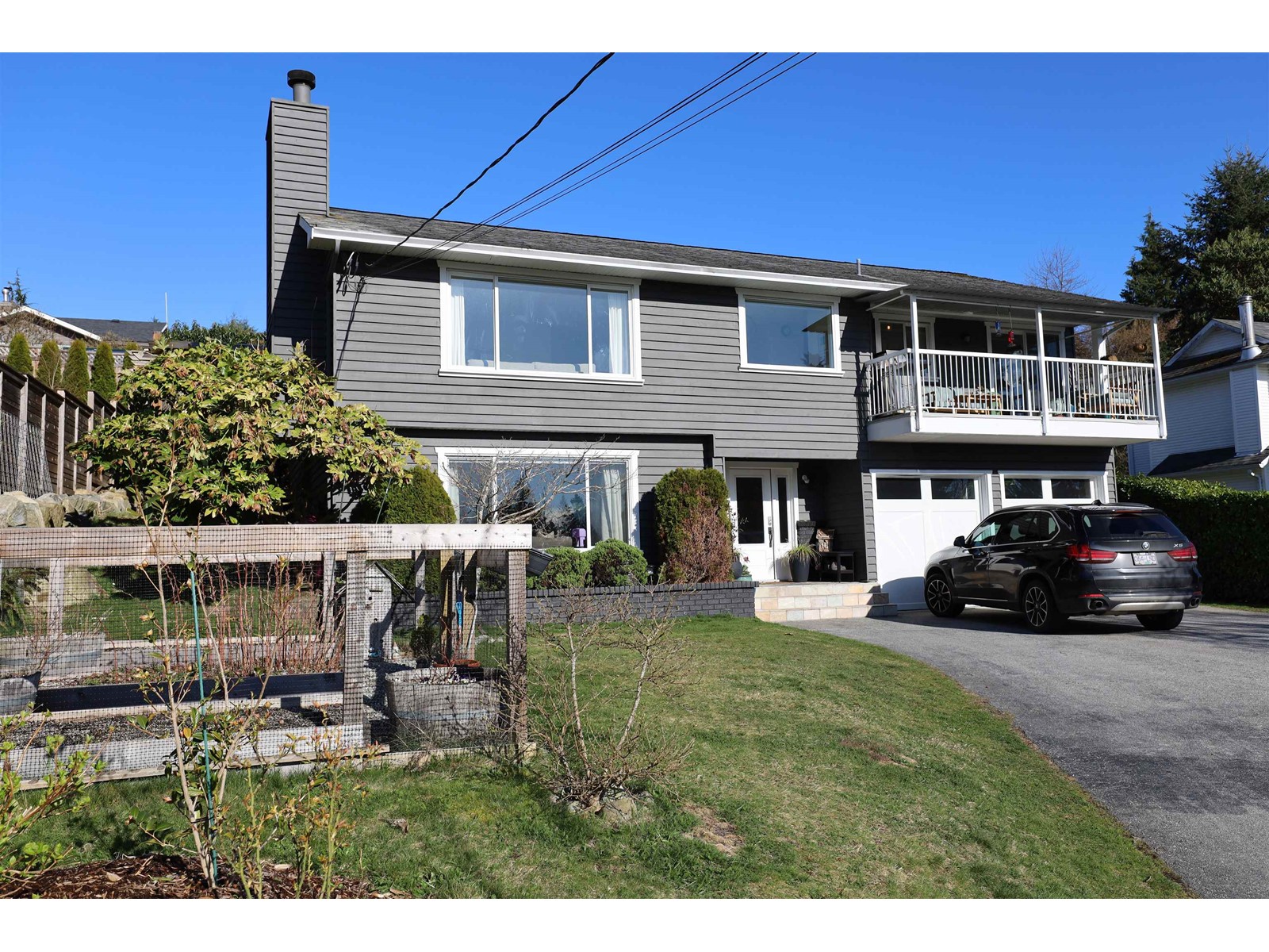 1554 Grandview Road, Gibsons, BC, V0N 1V5