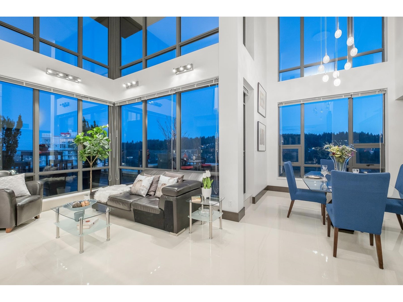 2607-301 Capilano Road, Port Moody, BC, V3H 0G6