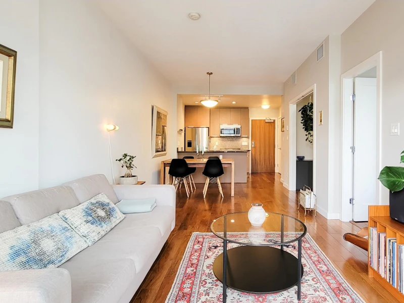 801 - 2507 Maple Street, Vancouver BC V6J 0E1