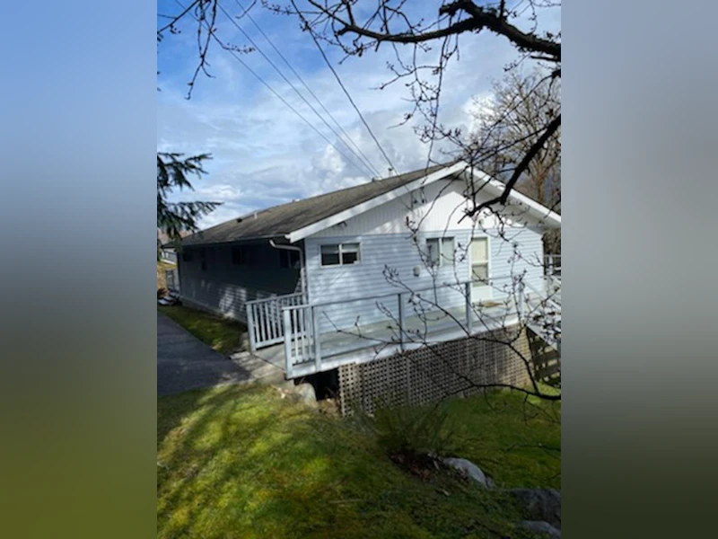 6290 Fairway Avenue, Sechelt BC