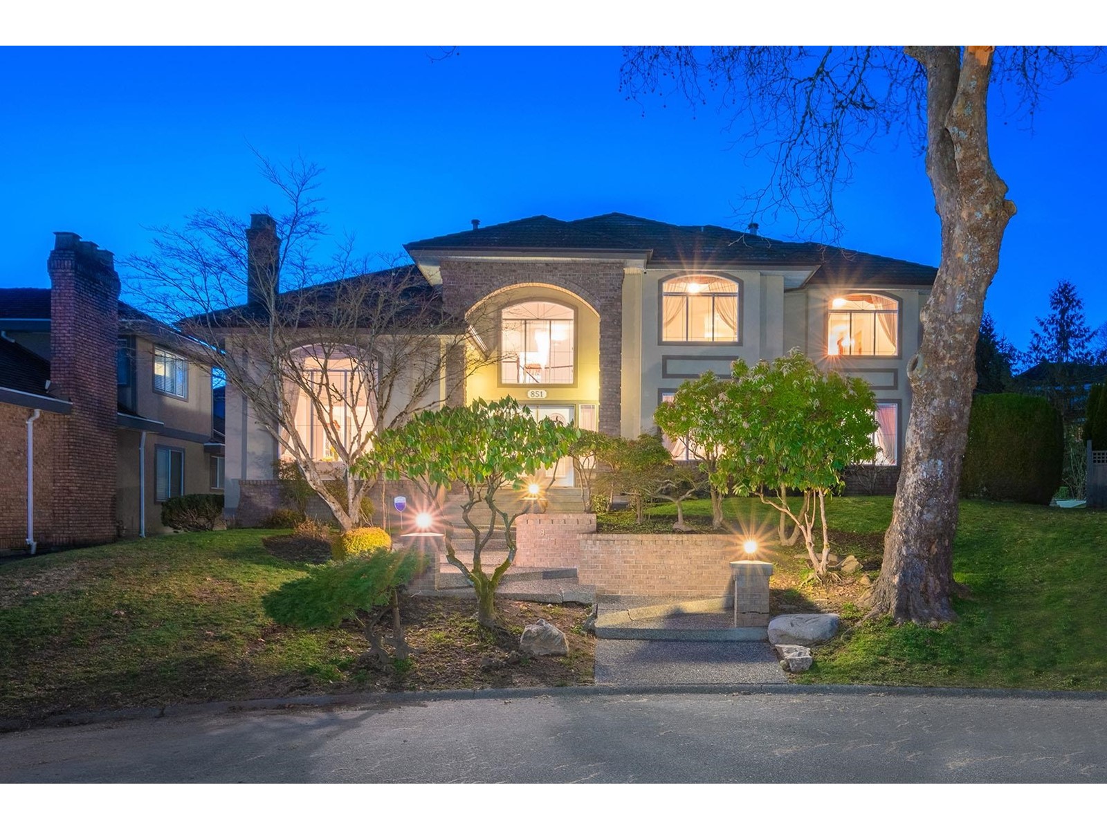 851 Paladin Terrace, Port Coquitlam, BC, V3C 6B2
