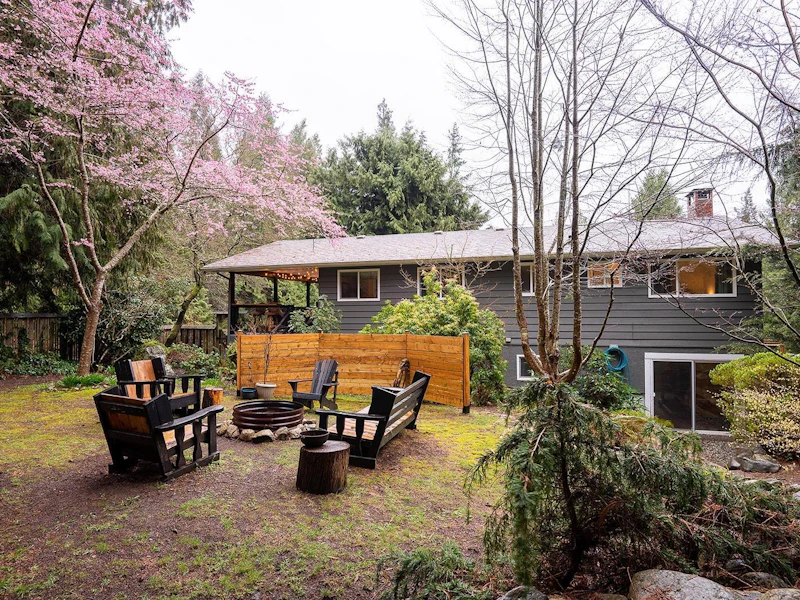 993 Cheryl-ann Park Road, Roberts Creek BC
