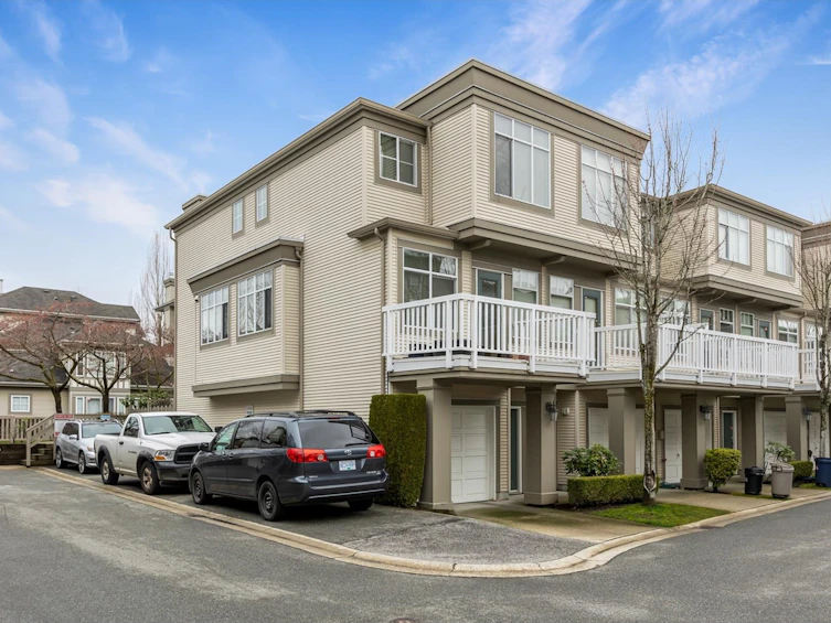 27-6179 No. 1 Road, Richmond, BC, V7C 1T4