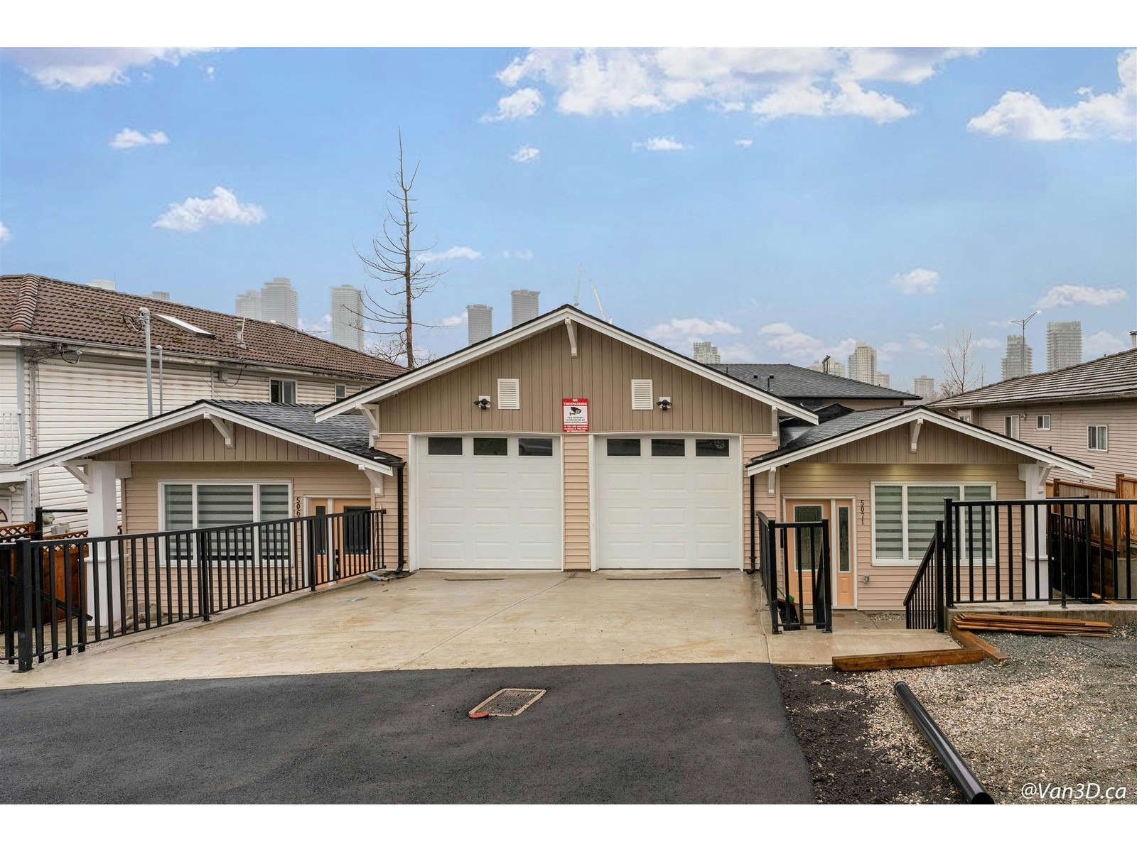 5069 Manor Street, Burnaby, BC, V5G 1B4