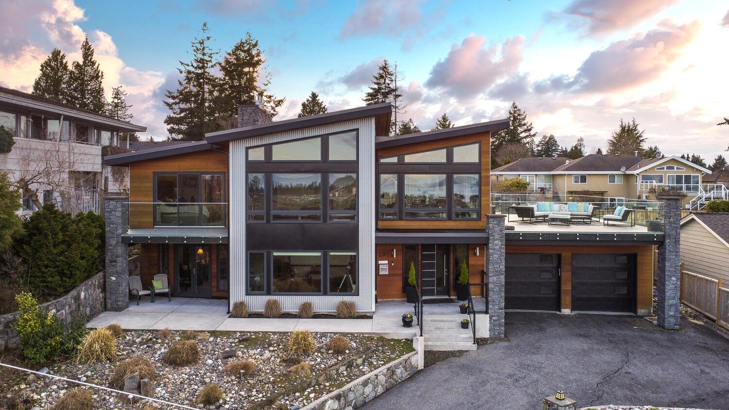 297 55 Street, Delta, BC, V4M 3J4