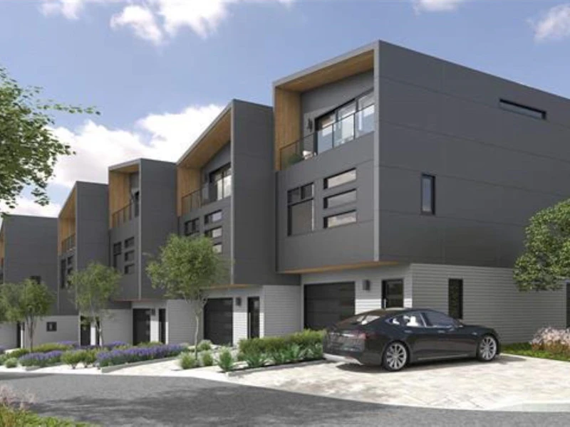 111 - 736 Gibsons Way, Gibsons BC