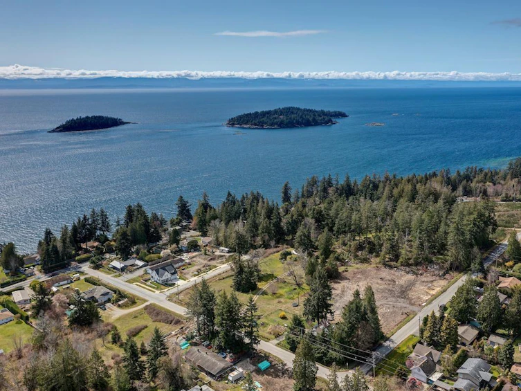 Lot 2-6317 Bligh Road, Sechelt, BC, V7Z 0M3