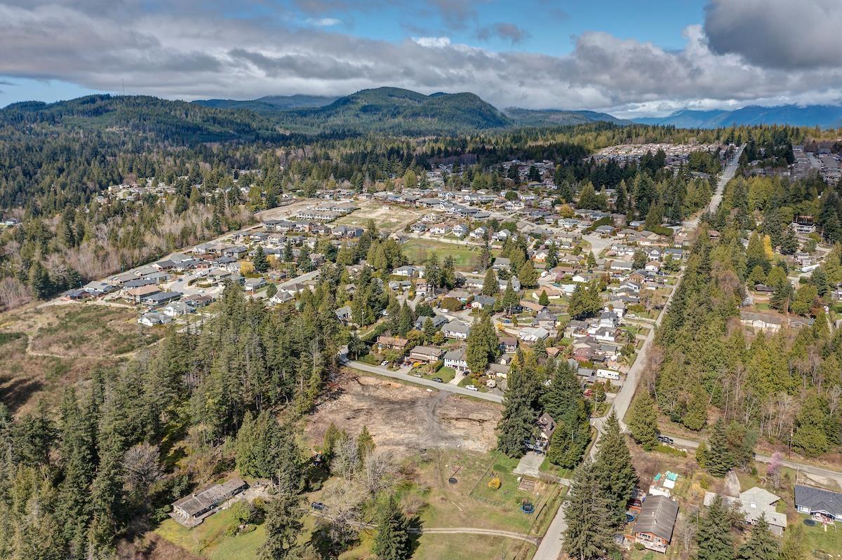 LOT 8-6317 Bligh Road, Sechelt, BC, V7Z 0M3