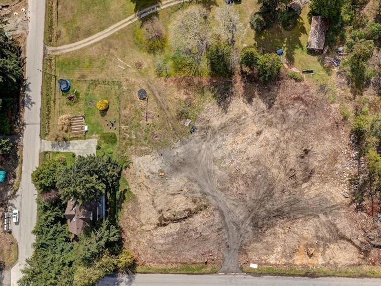 Lot 7-6317 Bligh Road, Sechelt, BC, V7Z 0M3
