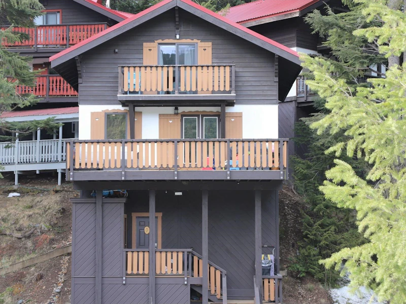 10 - 3031 St Anton Way, Whistler BC V0N 1B3