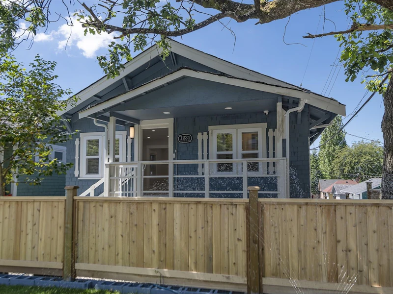 1231 Salsbury Drive, Vancouver BC V5L 4B1