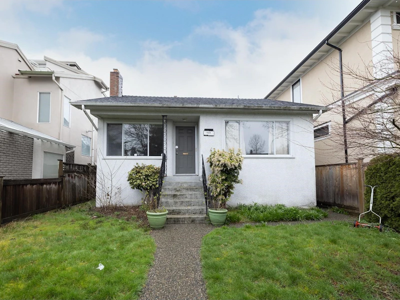 1535 W 64th Avenue, Vancouver BC V6P 2N8