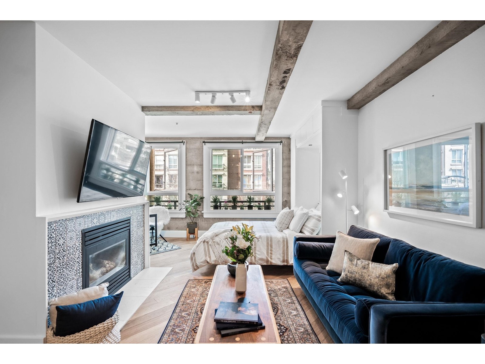 304-1216 Homer Street, Vancouver, BC, V6B 6K5