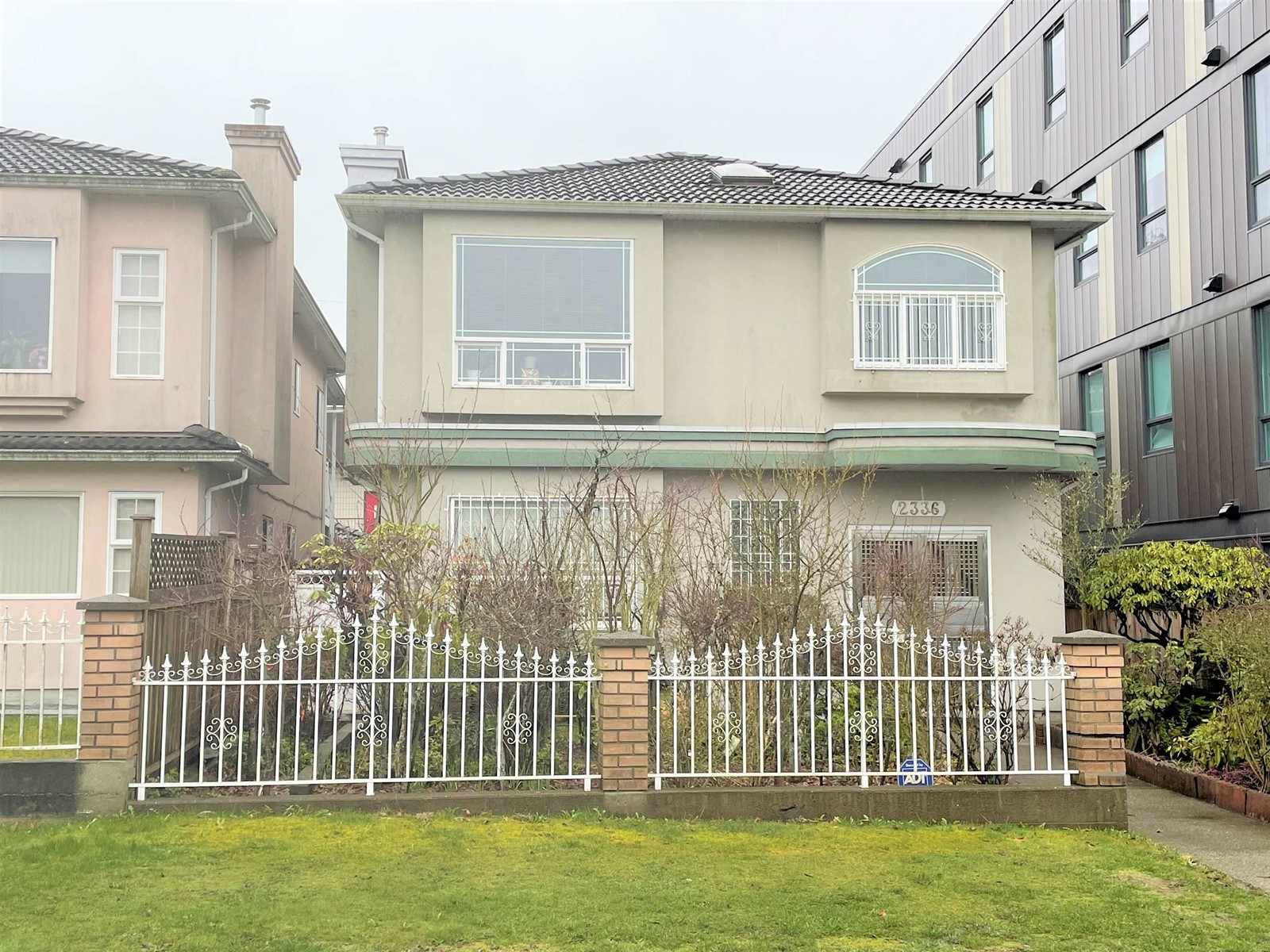 2336 Galt Street, Vancouver, BC, V5N 2Z9