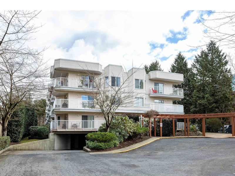 102 - 12206 224th Street, Maple Ridge BC V2X 6B8