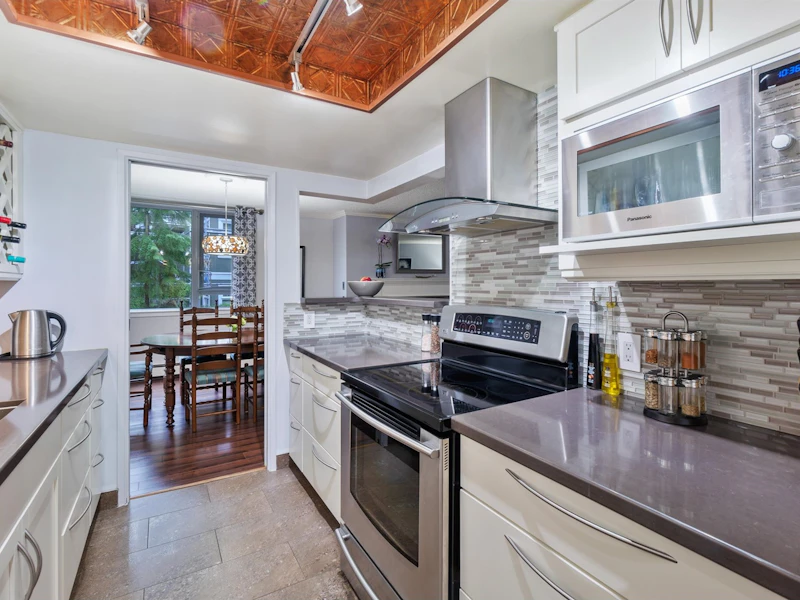 305 - 1350 View Crescent, Delta BC V4L 2K3