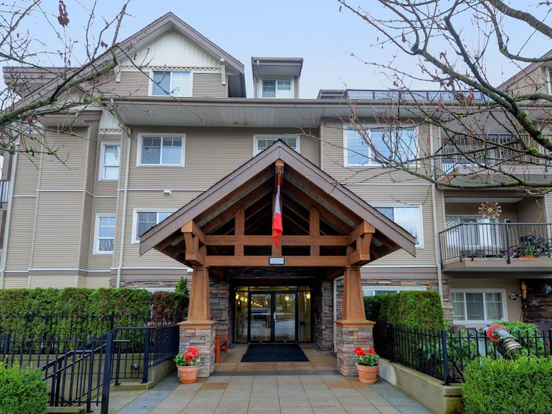 305 - 22150 Dewdney Trunk Road, Maple Ridge BC V2X 3H6