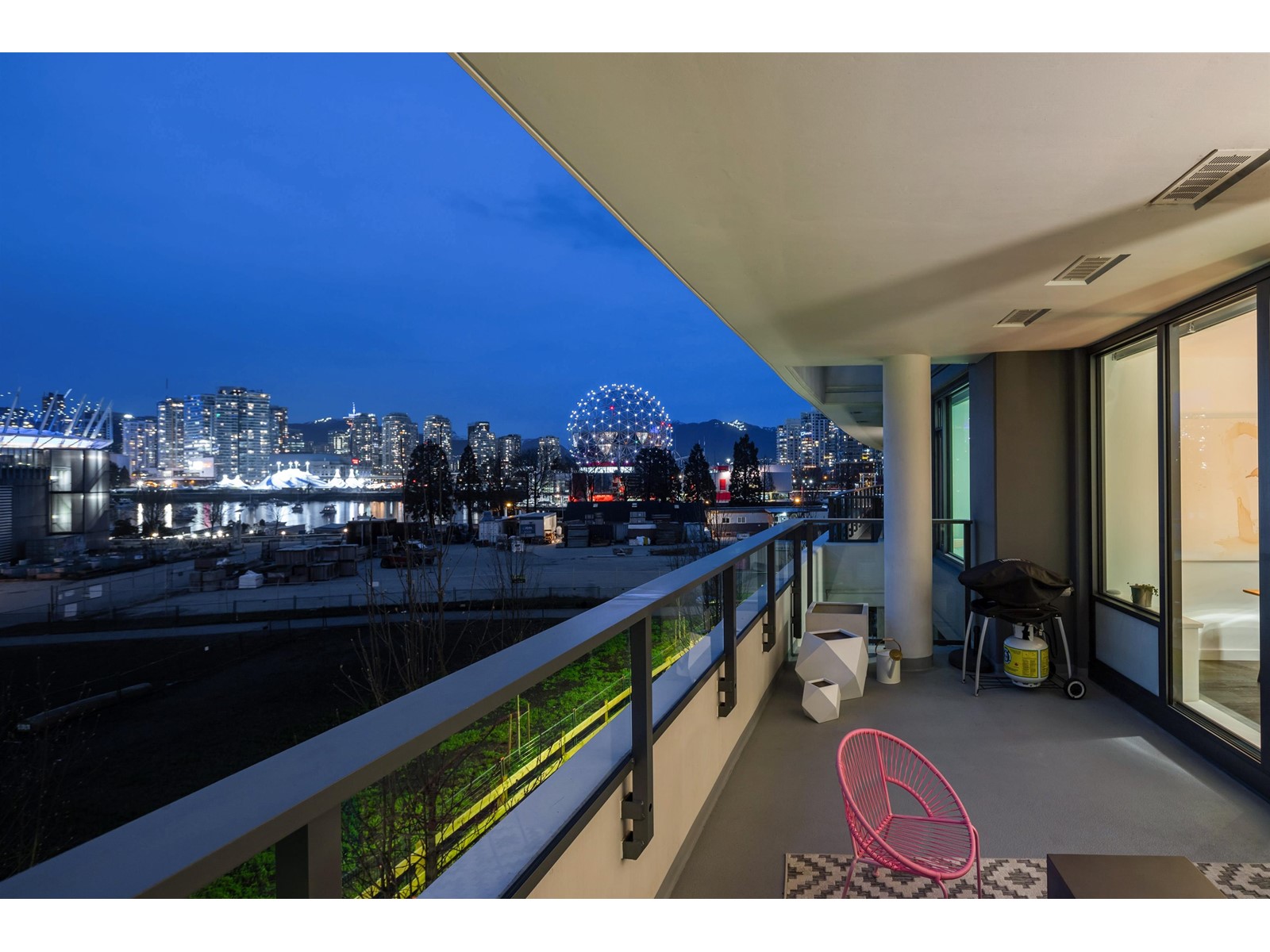 304-1678 Pullman Porter Street, Vancouver, BC, V6A 0H4