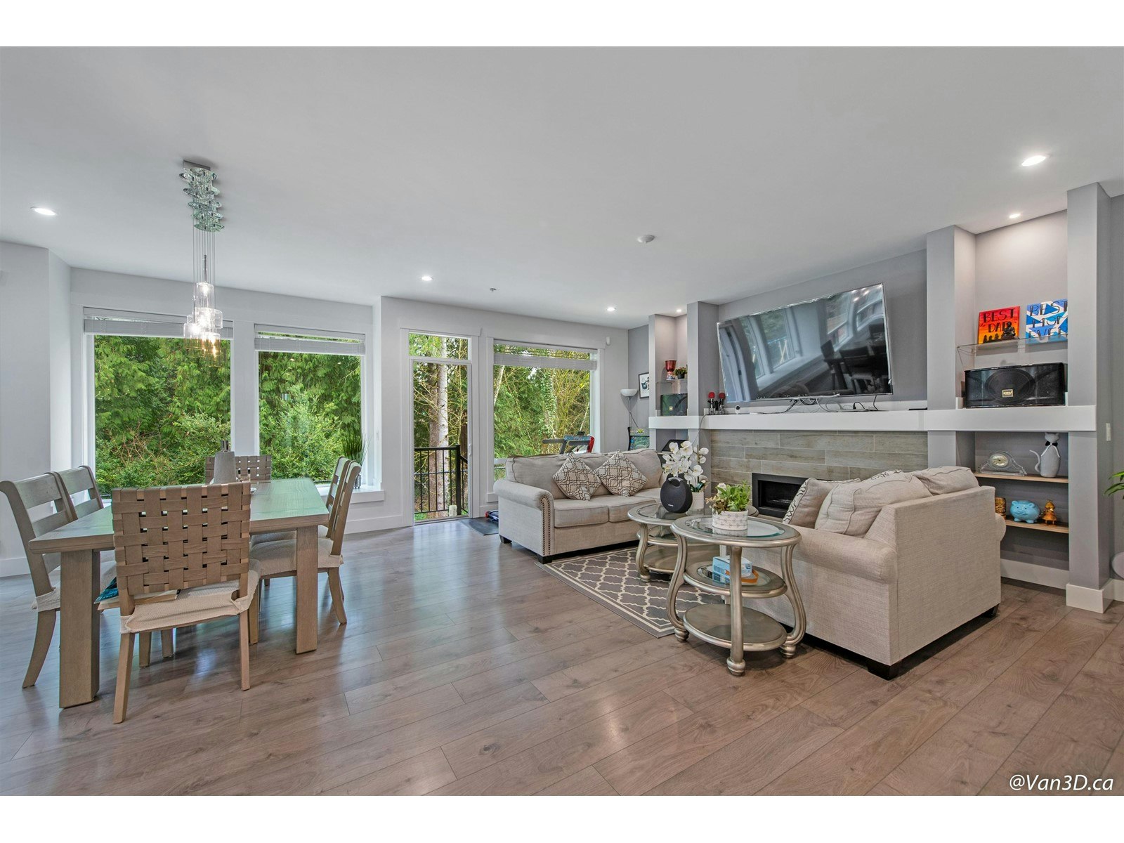12270 207a Street, Maple Ridge, BC, V2X 9S9